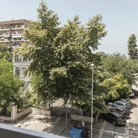 Apartment Houseloft Queen Olga Casa *